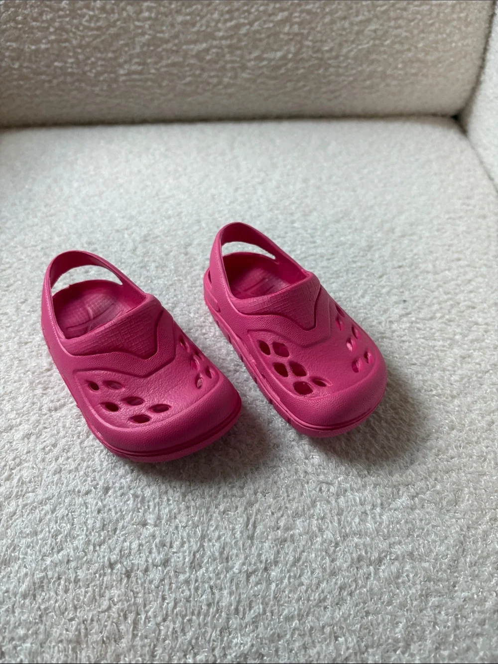 Kids Pink Slip-On Clogs - Comfortable Lightweight Footwear